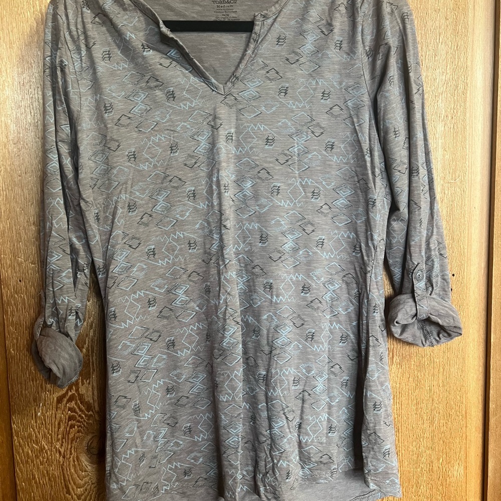 Toad&Co Charcoal Tunic with Light Blue Accents